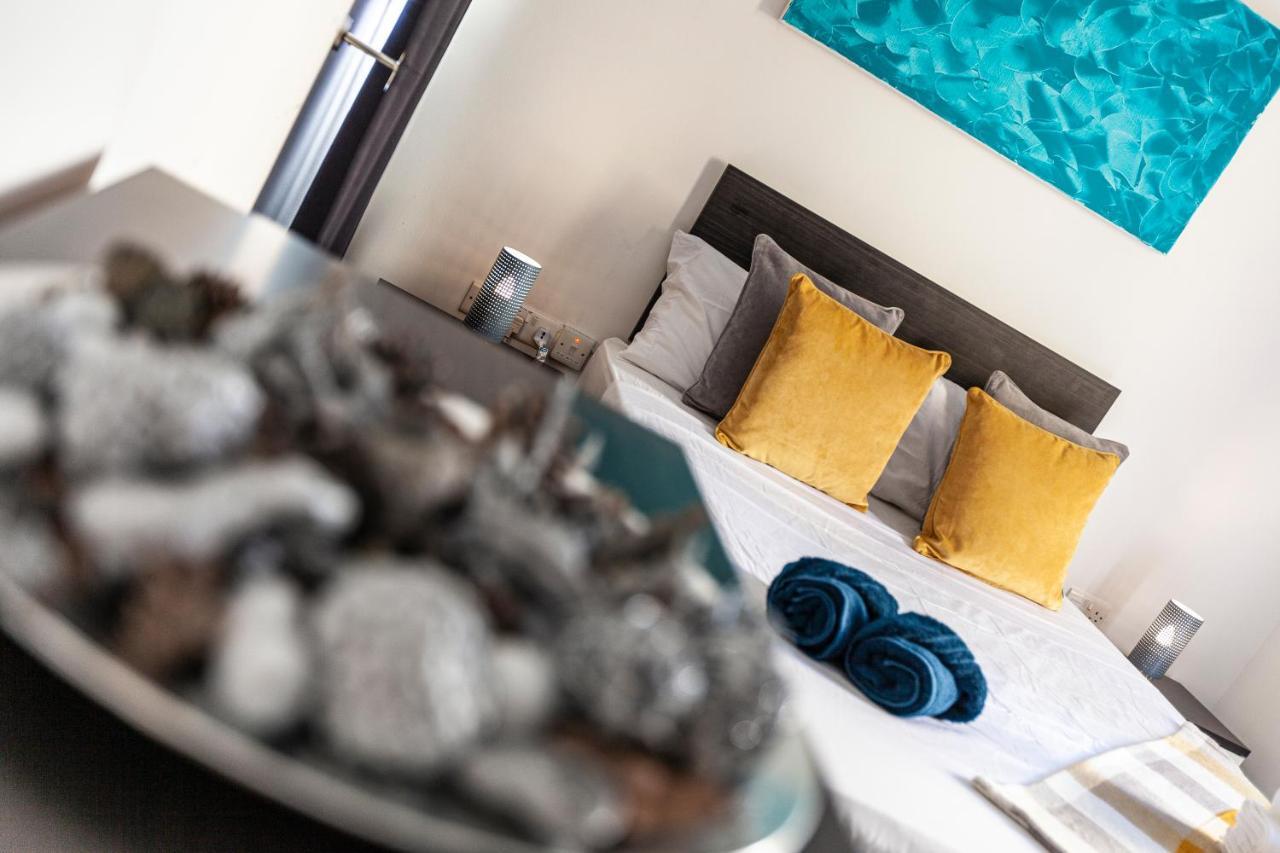Z4 - Seafront Apartment St. Paul's Bay Esterno foto